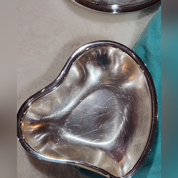 Tiffany & Co. Sterling Silver Elsa Peretti Heart Shaped Box - Picture 5 of 7